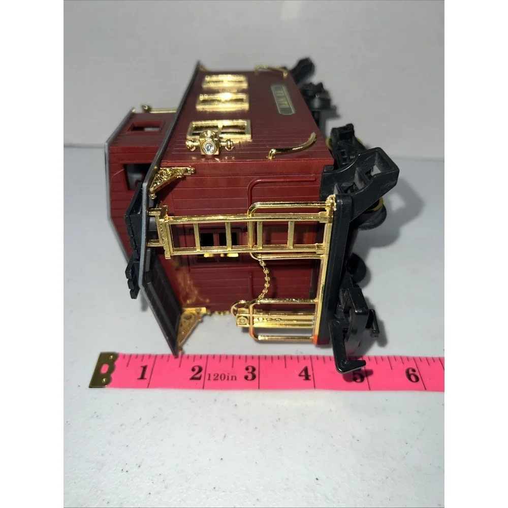 Denver Express Train Engine 1986 by New Bright D&W RR Toy Locomotive